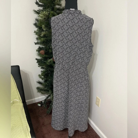 ANNE KLEIN, XL Drawstring Waist, Black and White Dress - Picture 2 of 9